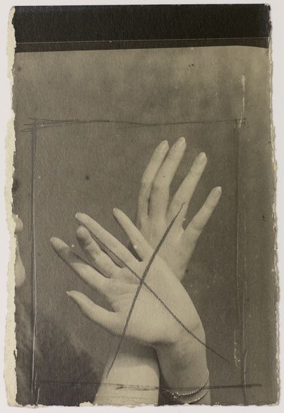 art-obsessions:  Man ray ph. … discared hands Personalmente siempre he… Man