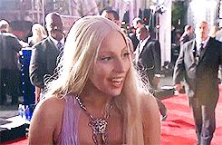 mother-gaga:  Gaga’s AMA red carpet interview. 