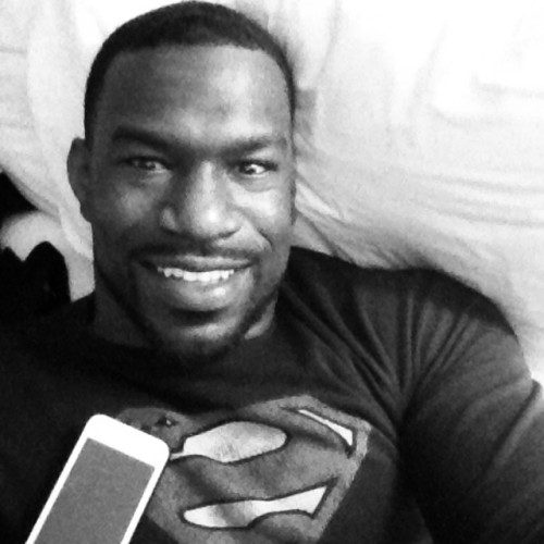 seeker310:  bmoneyworld:  Antron Dillon   Hot!! & so phyne!!  Mmmm