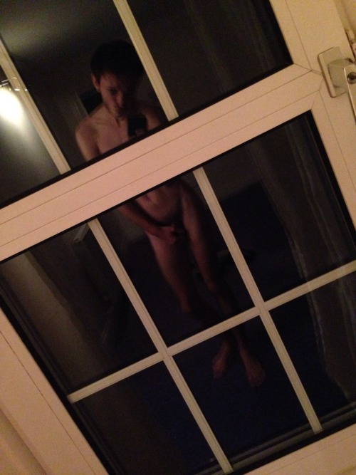 harrithon: who needs mirrors