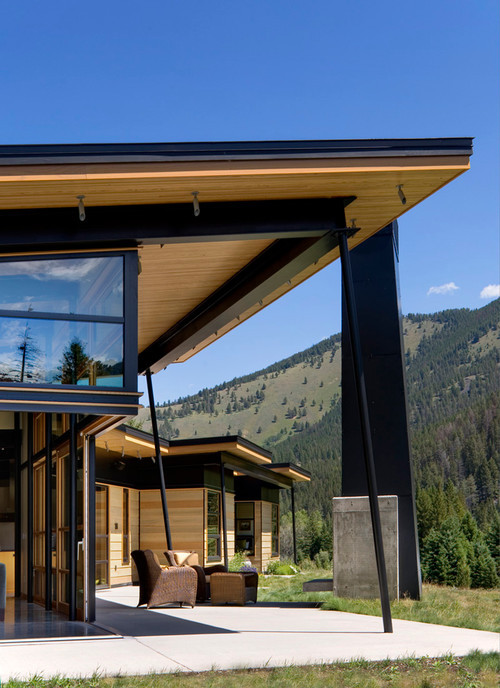 georgianadesign:  River Bank House, outside Big Sky, MT. Balance Associates Architects.