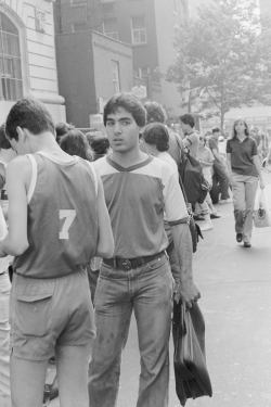 nycnostalgia:  Outside Stuyvesant High School, 1983