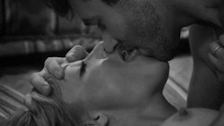 Hissluttylittlepet:  Soft Kisses ~♥♥♥