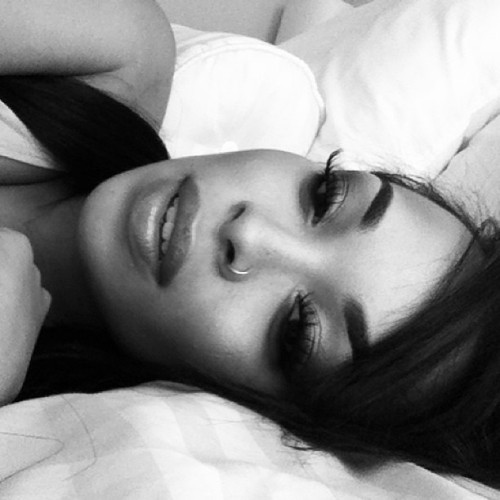 golddiggerr:  vanillapvssy:  livingthahighlifeee:  dalandofmilkandhoney:  Heather Sanders  So beautiful!! 🎀  Xx  http://instagram.com/Msivana_ 