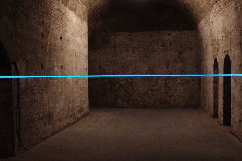 pikeys:  Installation in London Bridge Station, 2008 by Hans Kottler 