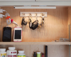 houseandhomepics:  kitchen by Cameo Kitchens, Inc. http://www.houzz.com/photos/5556879/Dailey-Kitchen-10-traditional-kitchen-dc-metro