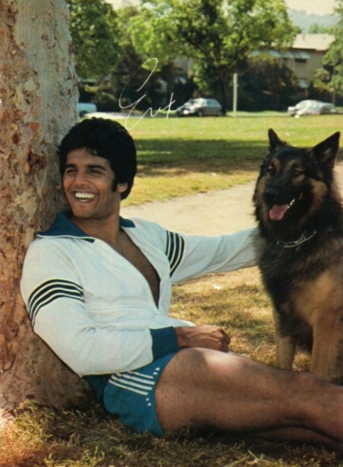 Erik Estrada with his adopted dog Don’t Cry, c. 1970s