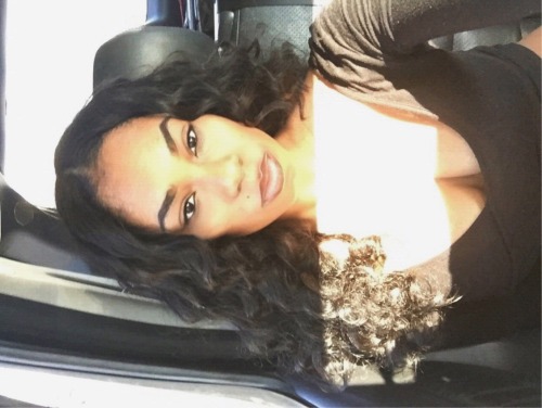 XXX lovelygab:  Today’s Car selfies photo