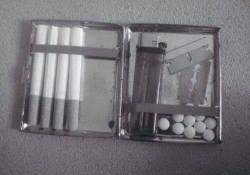 los-recuerdos-de-una-suicida:  Adicción:l