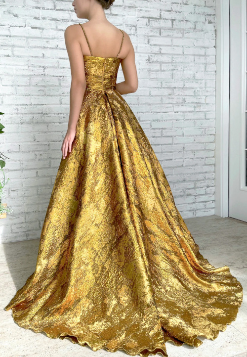 Teuta Matoshi ‘Autumn Leaves’ Gown