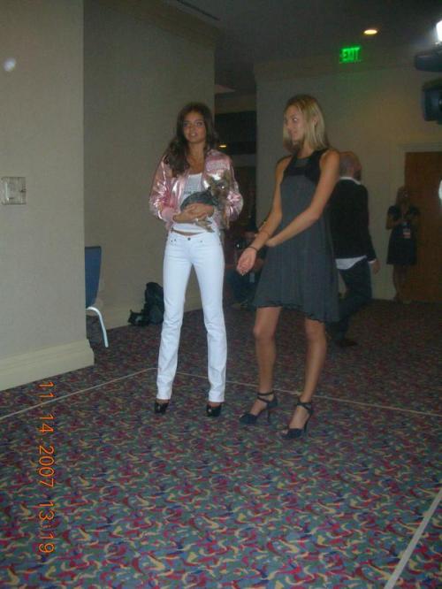 vicsecretmodels: miranda and candice!