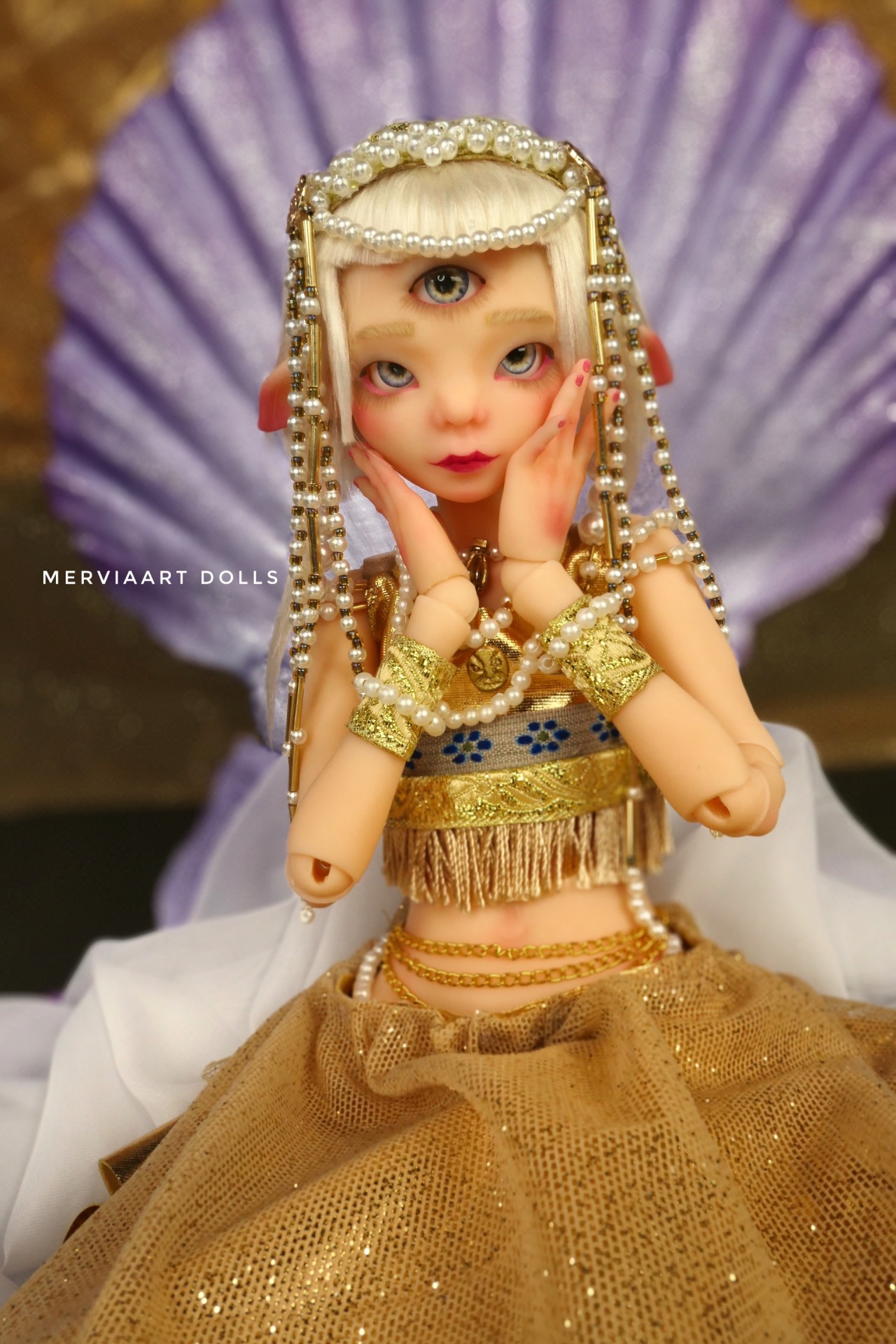 Another stunning AURORA Mela doll with 3D shell inspired by “Exist For Love” music video created and kindly permitted 