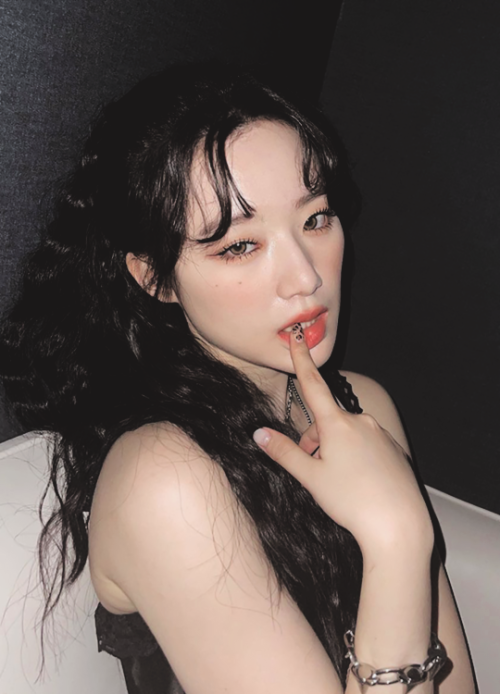 i never die era shuhua hit different