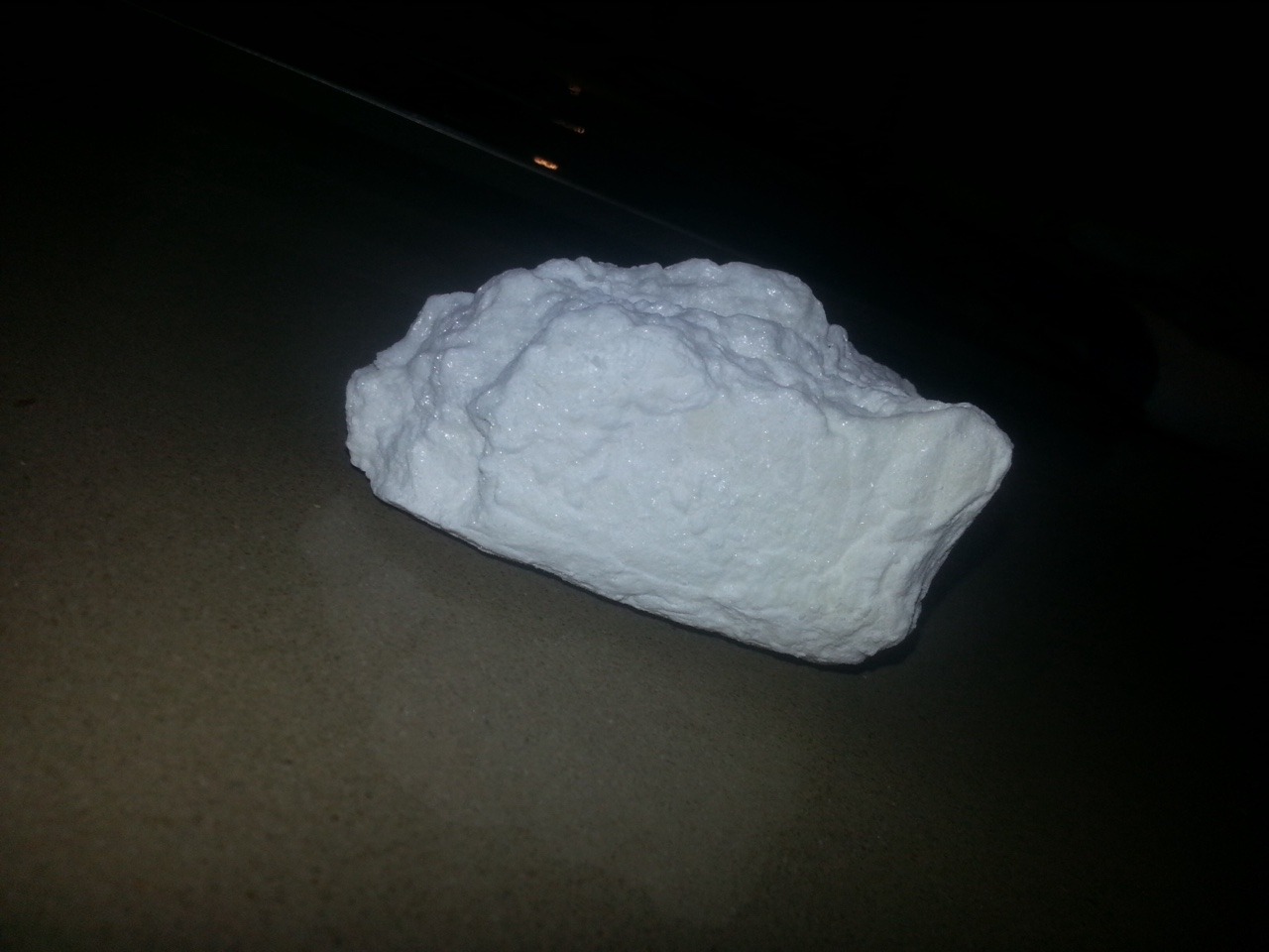 levnicholas:  That fire; All white er’thang 