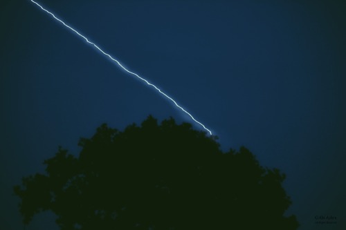 love-abia:  4th July 2015 by Abi Ashra (Tumblr)English skies from 1.55am to 4.23am