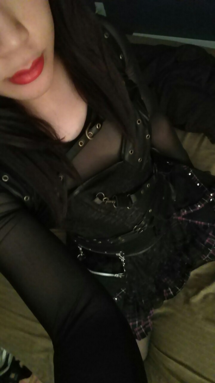 Steampunk or Gothic Lolita?