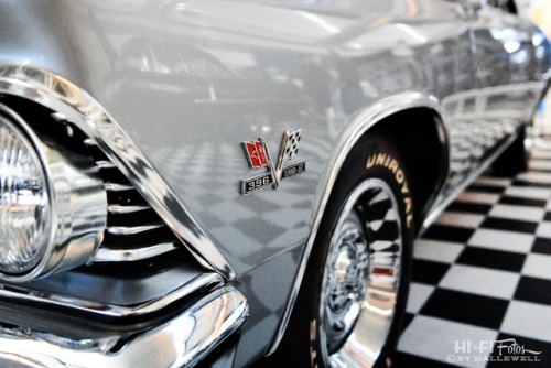XXX hififotos: 1966 Chevy Chevelle SS in silver. photo