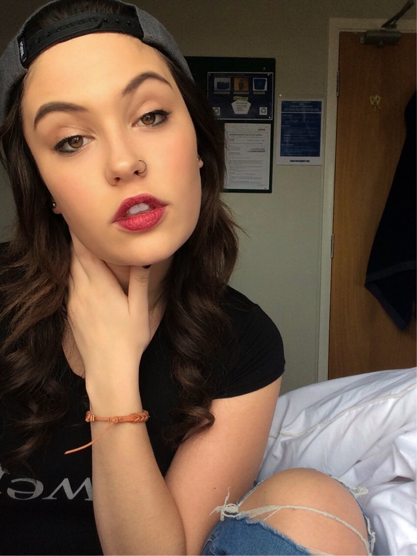 chipir:  mmmm just had the best nap x