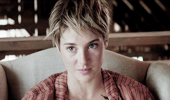 divergentofficial:  This just reminded us how awesome the INSURGENT trailer looks!