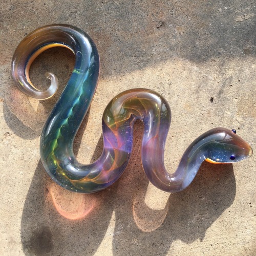 sosuperawesome:Glass SnakesEicher Glass on Etsy 