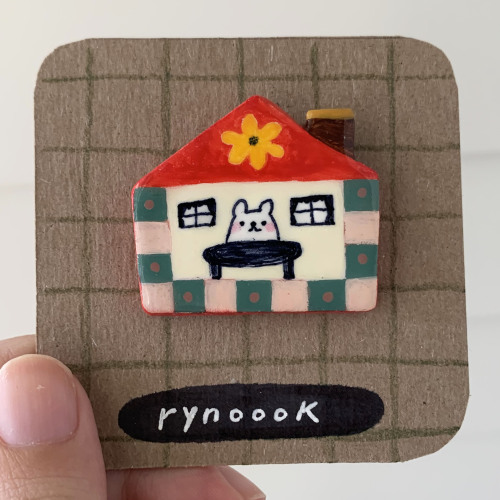 ♥ I&rsquo;ve opened up a shop for pins &amp; earrings! ♥SHOP: https://rynoook.bigcartel.com/reblogs 