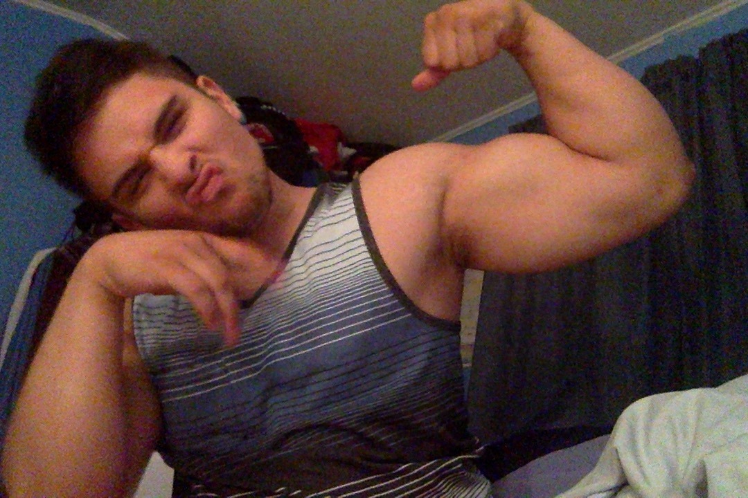 c-bassmeow:  hola ! 
