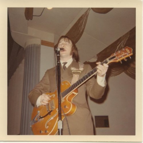 steviemarriott:Buffalo Springfield played as a quartet, with Jim Fielder filling in on bass, at th