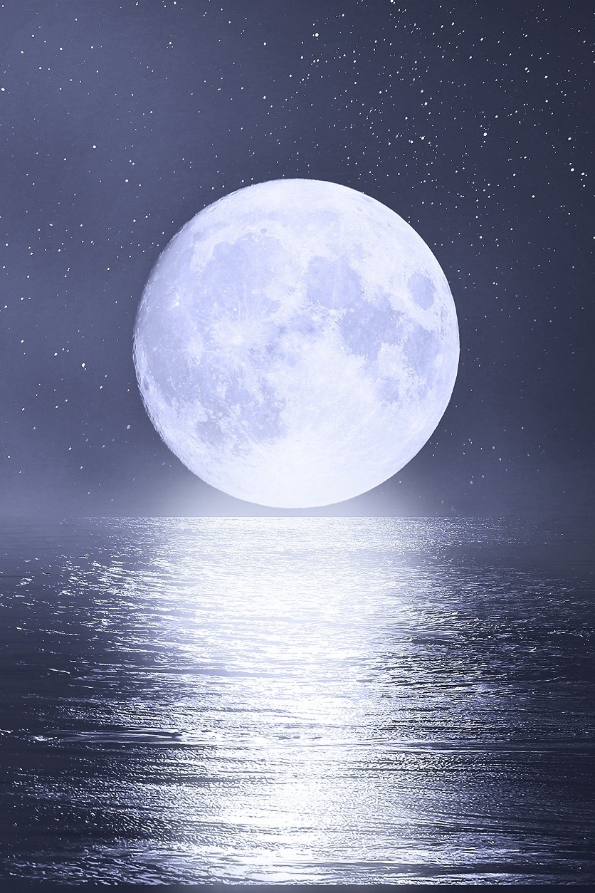 ilaurens:  full moon - By: (suloara allokendek)