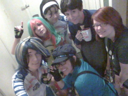 demigirlmaki:  Otakon group selfies!