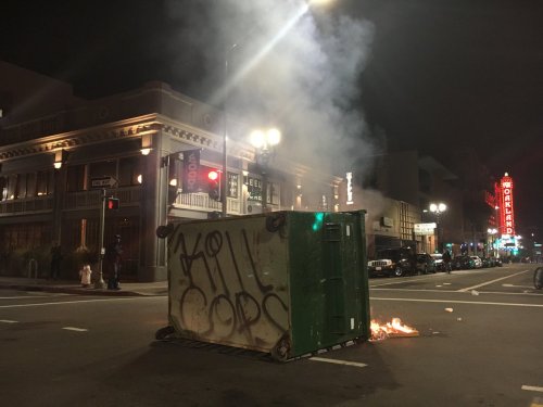 10 Nov 2016 - Scenes following an anti-Trump protest in downtown Oakland.