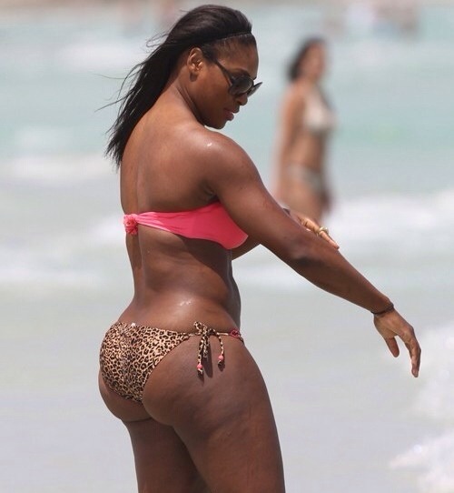 fatjuicyass:  Serena Williams and her awesome ass pt.2