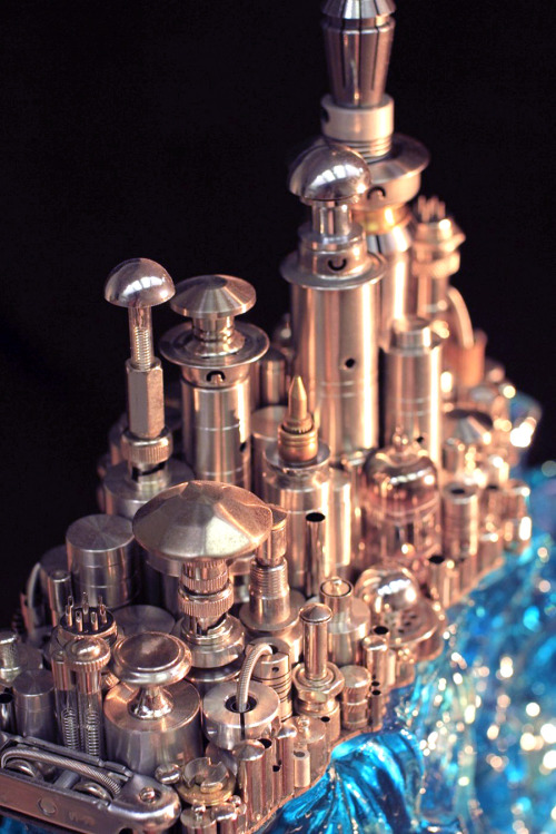 itscolossal:  Hu Shaoming’s Mechanical Sculptures of Time and Civilization