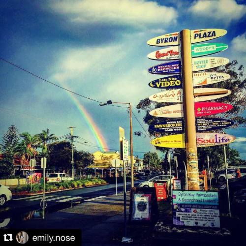 Rainbows &amp; unicorns Byron Bay&hellip; Repost @emily.nose ・・・ #rainbow#rain#sun#byronbay#Australi