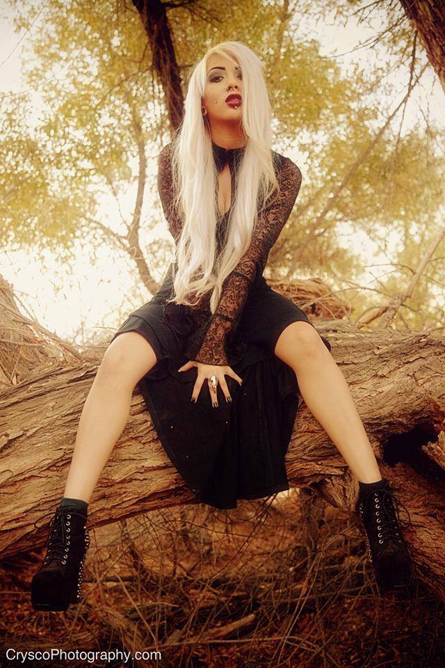lovelefttomorrow:  cryscophotography:  Model: Aileth Bran Insta: @cryscophotography 