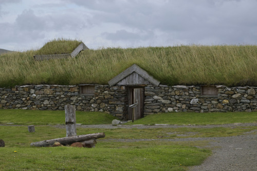 on-misty-mountains: The Viking Unst Project, Shetland The Viking Unst Project consists of a reconstr