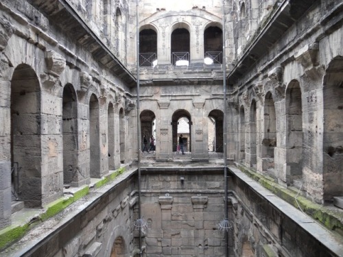 classicalmonuments: Porta Nigra Trier, Germany200 CEThe Porta Nigra was built in grey sandstone