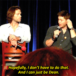 sammyhale:  The boys discussing Jensen playing a Soulless!Dean (x)