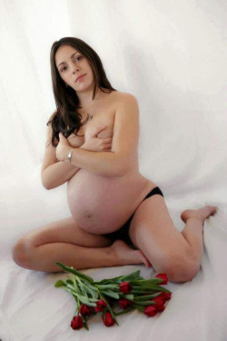 pregnantwhores:  Photo http://ift.tt/1DJIrUZ