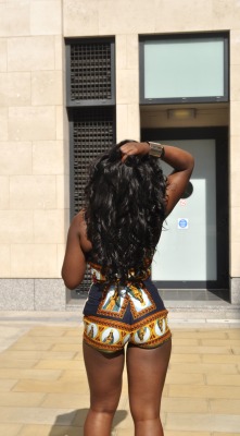 fuckyeahdarkgirls:  http://fuckyeahdarkgirls.com/ Instagram-