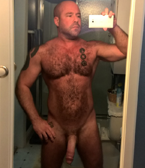 XXX Gay Men with Sexy Faces and HOT & HAIRY Men photo