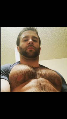 greenwichsnob:  Man I just want to sit on that chest and tittie fuck him. Fuck. Tittie Fuck. 