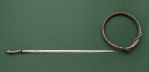 sixpenceee: Silver steel flexible double bladed snake rapier, made during the 19th century in Toledo