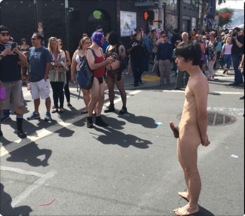 just-my-gay-blog:nostraptoday:dhpaul17:dhpaul17:Nude. In public. With a hard on….I’d like to be this