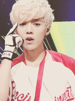i wanna kiss you