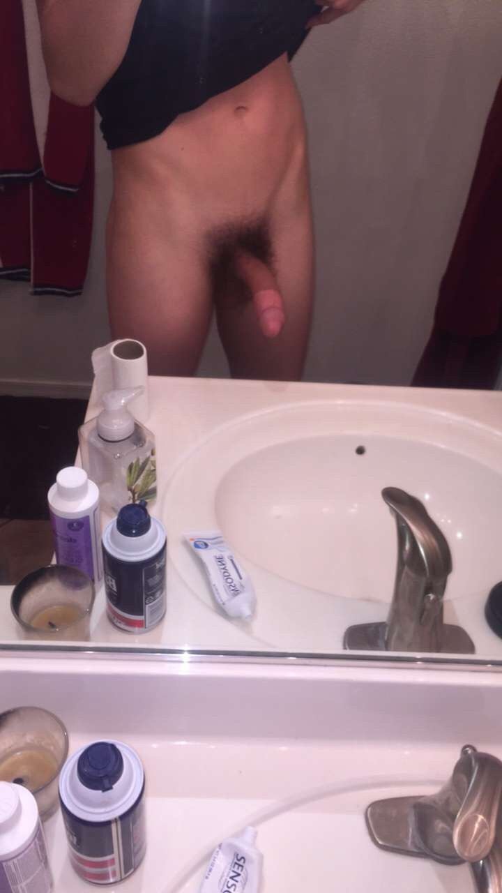 straightxxxboys:  jhype 😍he’s young &amp; hung … appeared on abc’s boy