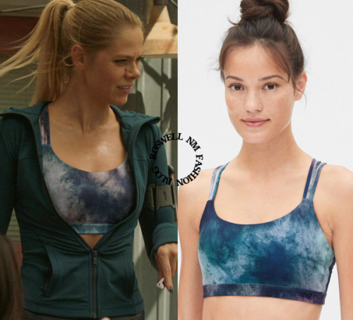 Who: Lily Cowles as Isobel Evans-BrackenWhat: GapFit Eclipse Medium Support Strappy Sports Bra - $31