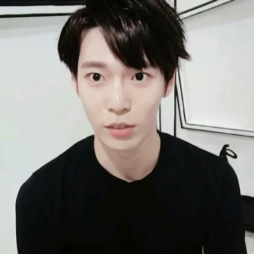 ♡kim doyoung icons♡ like/reblog if u use~