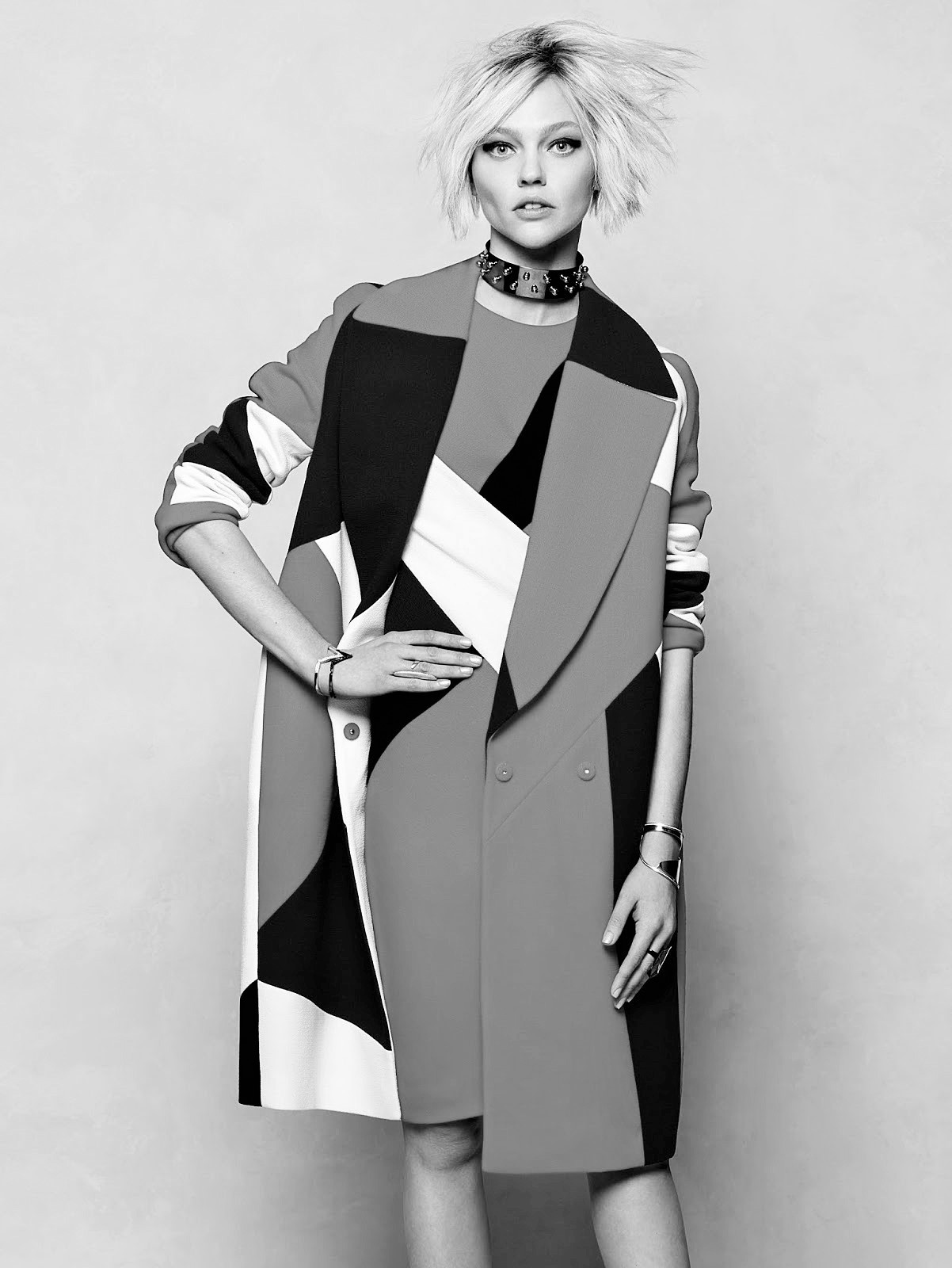 eternitychic:  http://eternitychic.tumblr.com/ Sasha Pivovarova by Jason Kibbler 