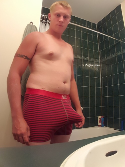 ilikeguysinunderwear:Don’t forget to email your boxers/boxer briefs and boxers/boxer briefs wi