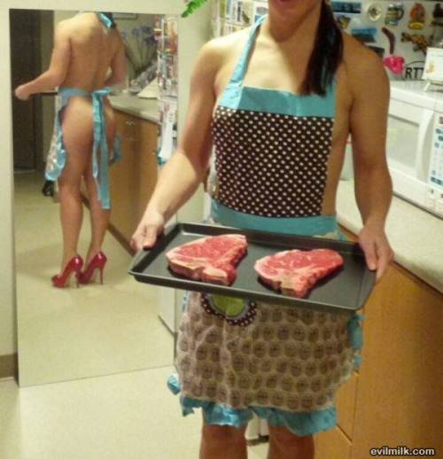 Porn pleasuresforchrist:  Darling wheres my steak? photos